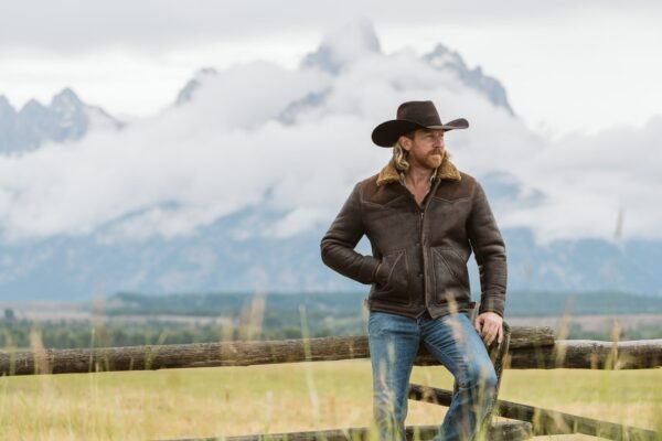 Channel Western Grit with the VogueHide Jackson Leather Shearling Jacket | Brown - Image 3